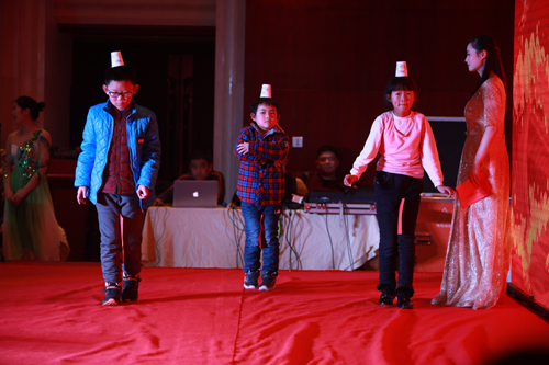 大禹漢光2018年“同心同行，共創(chuàng)未來”主題年會(huì)圓滿成功